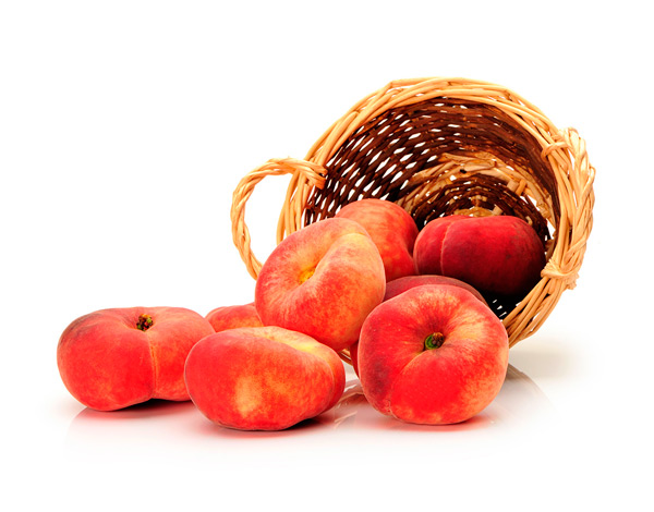 Flat peaches and nectarines